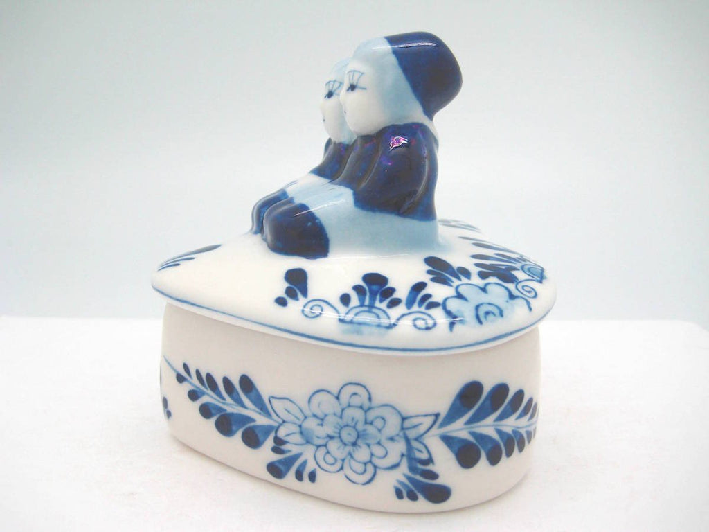 Kissing Couple On Blue and White Ring Box - Home & Garden, Jewelry Holders, PS-Party Favors - 2 - 3 - 4