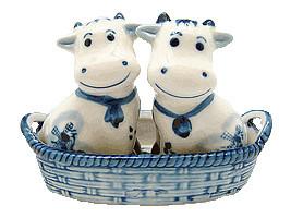 Cows Pepper and Salt Shakers: Cows/Basket - Animal, Below $10, Collectibles, Delft Blue, Dutch, Home & Garden, Kitchen Decorations, S&P Sets, Tableware, Under $10, Windmills