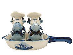 Cows Pepper and Salt Shakers: Chef Cows - Animal, Below $10, Ceramics, Collectibles, Delft Blue, Dutch, Home & Garden, Kitchen Decorations, S&P Sets, Tableware, Top-DTCH-B, Under $10