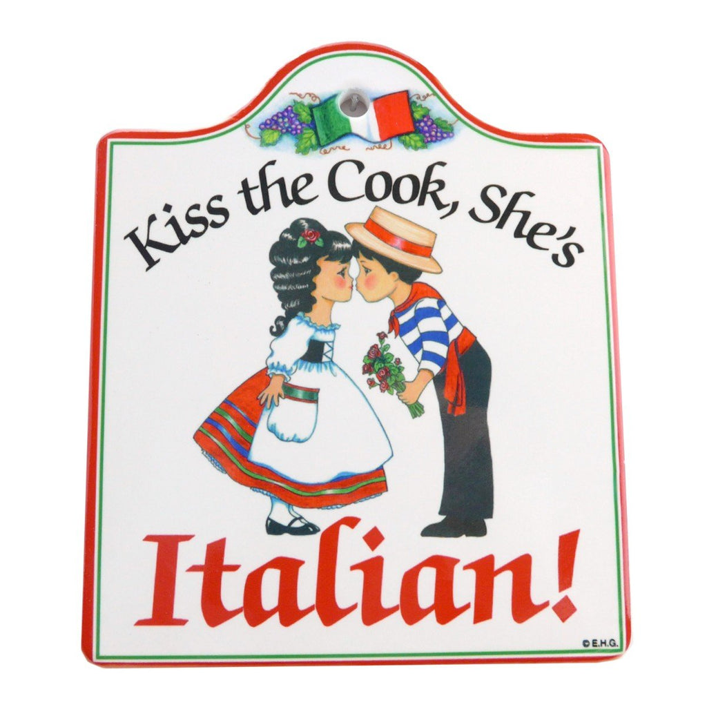 DT4831: CHEESEBOARD:KISS ITALIAN COOK