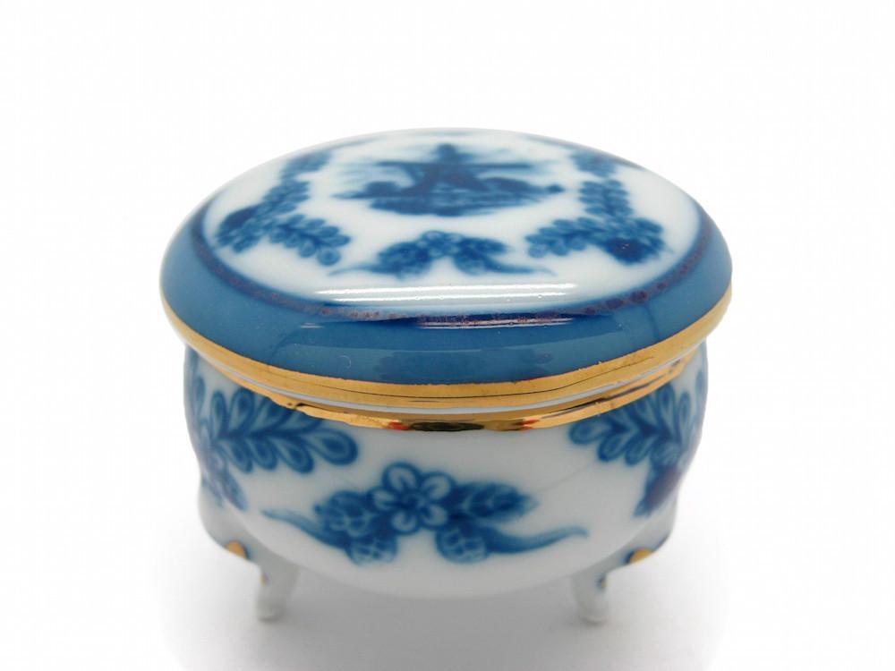 Victorian Antique Round Jewelry Box Delft Blue - Antique Red, Ceramics-Victorian Boxes, Collectibles, Decorations, Delft Blue, Deluxe Gold, Desert Rose, General Gift, Home & Garden, Jewelry Holders, Royal Blue, Toys, Victorian