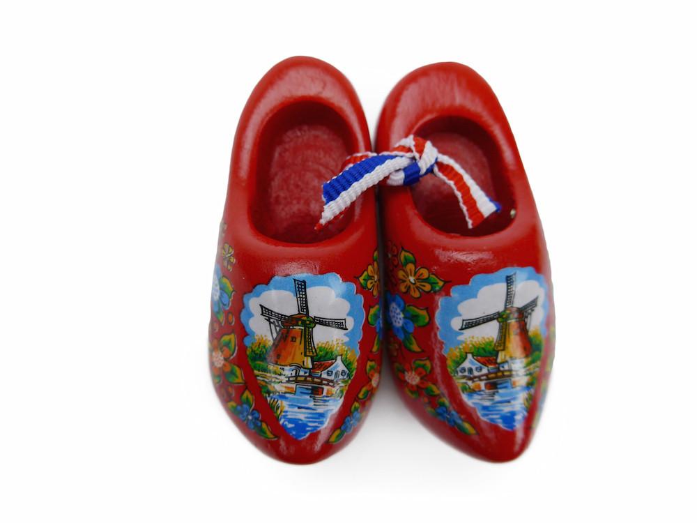 Red Wooden Shoes Magnetic - 1.5 inches, 2.5 inches, Collectibles, CT-600, Decorations, Dutch, Home & Garden, Kitchen Magnets, Magnets-Refrigerator, Netherlands, PS-Party Favors, PS-Party Favors Dutch, Red, Size, Top-DTCH-A, Tulips, wood