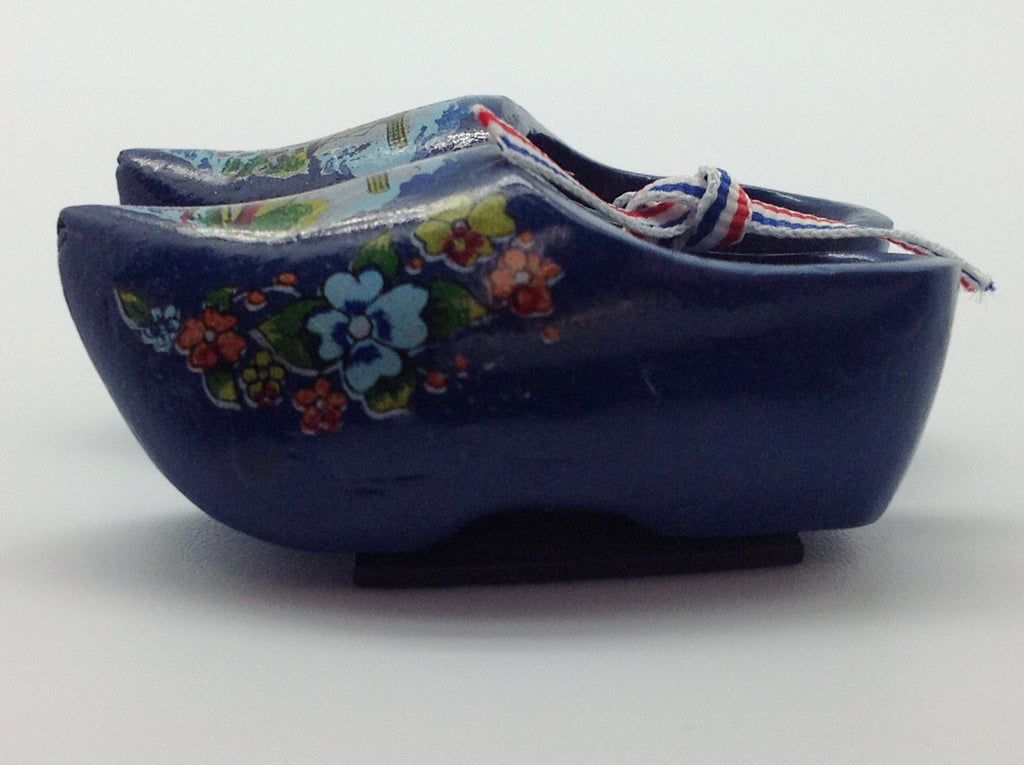 Dutch Wooden Clogs Gift Magnets - 1.5 inches, 2.5 inches, Blue, Collectibles, Color, CT-600, Decorations, Delft Blue, Dutch, Home & Garden, Kitchen Magnets, Magnets-Dutch, Magnets-Refrigerator, Multi-Color, Netherlands, PS-Party Favors, PS-Party Favors Dutch, Red, wood - 2 - 3 - 4 - 5