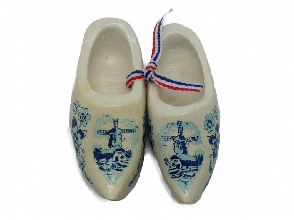 Dutch Wooden Clogs Gift Magnets - 1.5 inches, 2.5 inches, Blue, Collectibles, Color, CT-600, Decorations, Delft Blue, Dutch, Home & Garden, Kitchen Magnets, Magnets-Dutch, Magnets-Refrigerator, Multi-Color, Netherlands, PS-Party Favors, PS-Party Favors Dutch, Red, wood - 2