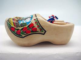 Wooden Shoes Magnetic Gift Tulips - 1.5 inches, 2.5 inches, Collectibles, CT-600, Decorations, Dutch, Home & Garden, Kitchen Magnets, Magnets-Refrigerator, Natural Tulip, Netherlands, PS-Party Favors, PS-Party Favors Dutch, Size, Top-DTCH-A, Tulips, wood, Wooden Shoes - 2 - 3