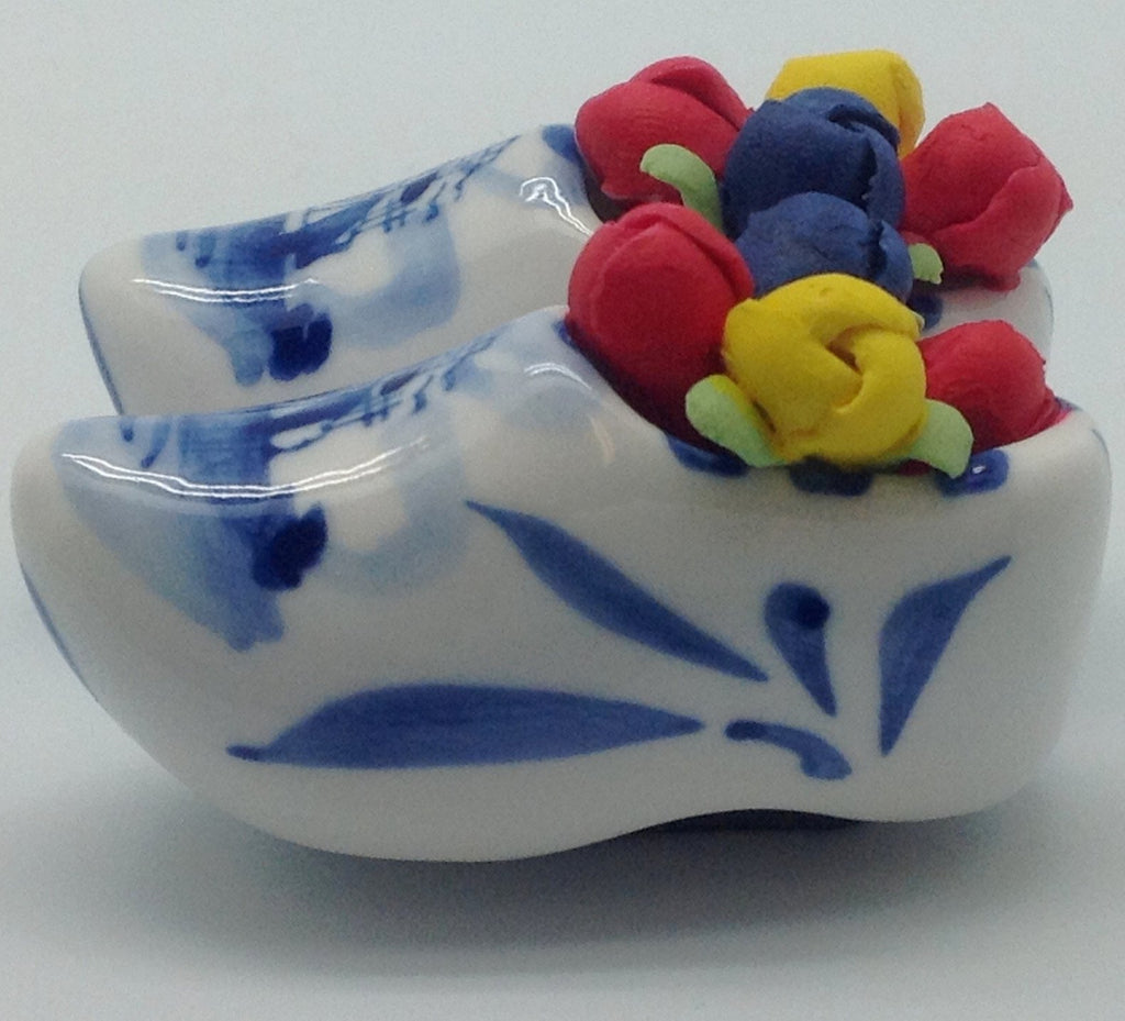 Delft Wooden Shoes with Tulips Magnet Gifts - 1.75 inches, 2.5 inches, Ceramics, Collectibles, Decorations, Delft Blue, Dutch, Home & Garden, Kitchen Magnets, Magnets-Delft, Magnets-Dutch, Magnets-Refrigerator, Netherlands, PS-Party Favors, PS-Party Favors Dutch, shoes, Size, Top-DTCH-B, Tulips, Windmills, Wooden Shoe-Ceramic - 2