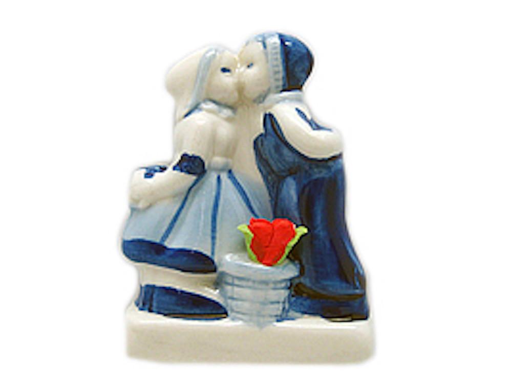 Delft Kiss with Tulips Kitchen Magnet - Collectibles, Delft Blue, Dutch, Home & Garden, Kissing Couple, Kitchen Magnets, Magnets-Delft, Magnets-Dutch, Magnets-Refrigerator, PS-Party Favors, PS-Party Favors Dutch, Top-DTCH-B, Tulips