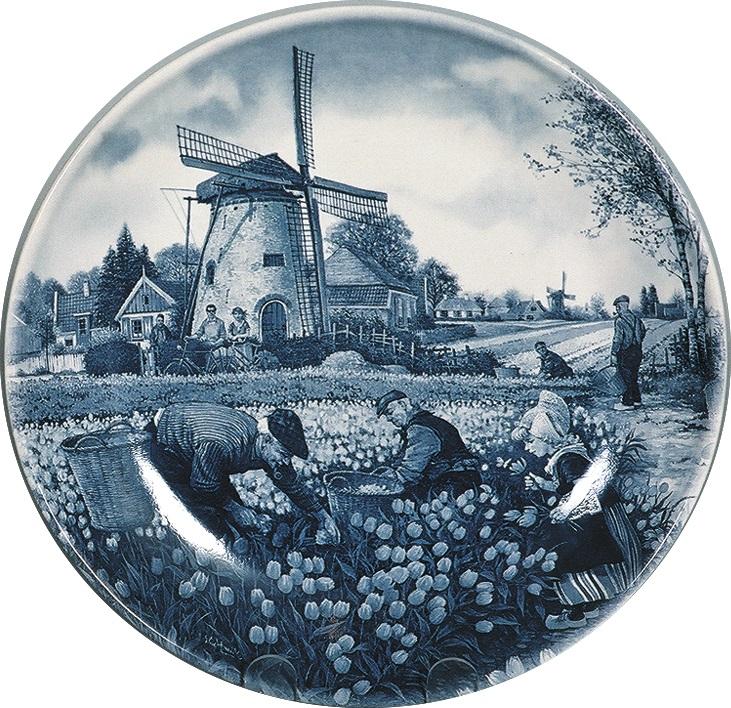 Dutch Tulip Pickers Collector Plates - $10 - $20, Collectibles, CT-210, Decorations, Dutch, Home & Garden, Kitchen Decorations, Plates, Tiles-Scenic Plates